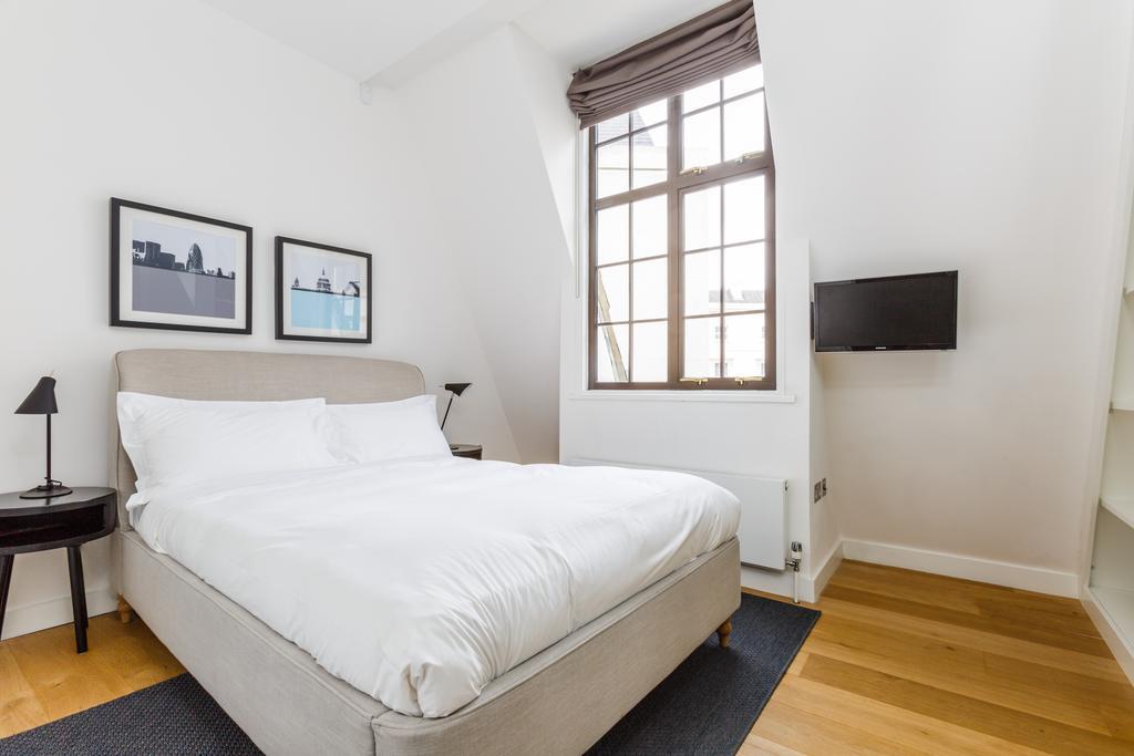 Cockspur Street, 3 Bedrooms Лондон Екстериор снимка