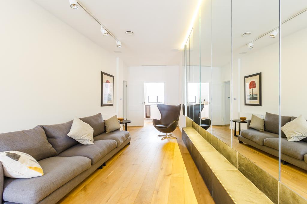 Cockspur Street, 3 Bedrooms Лондон Екстериор снимка