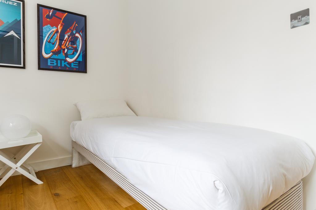 Cockspur Street, 3 Bedrooms Лондон Екстериор снимка