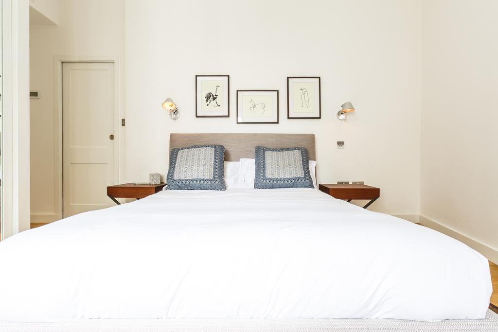 Cockspur Street, 3 Bedrooms Лондон Екстериор снимка