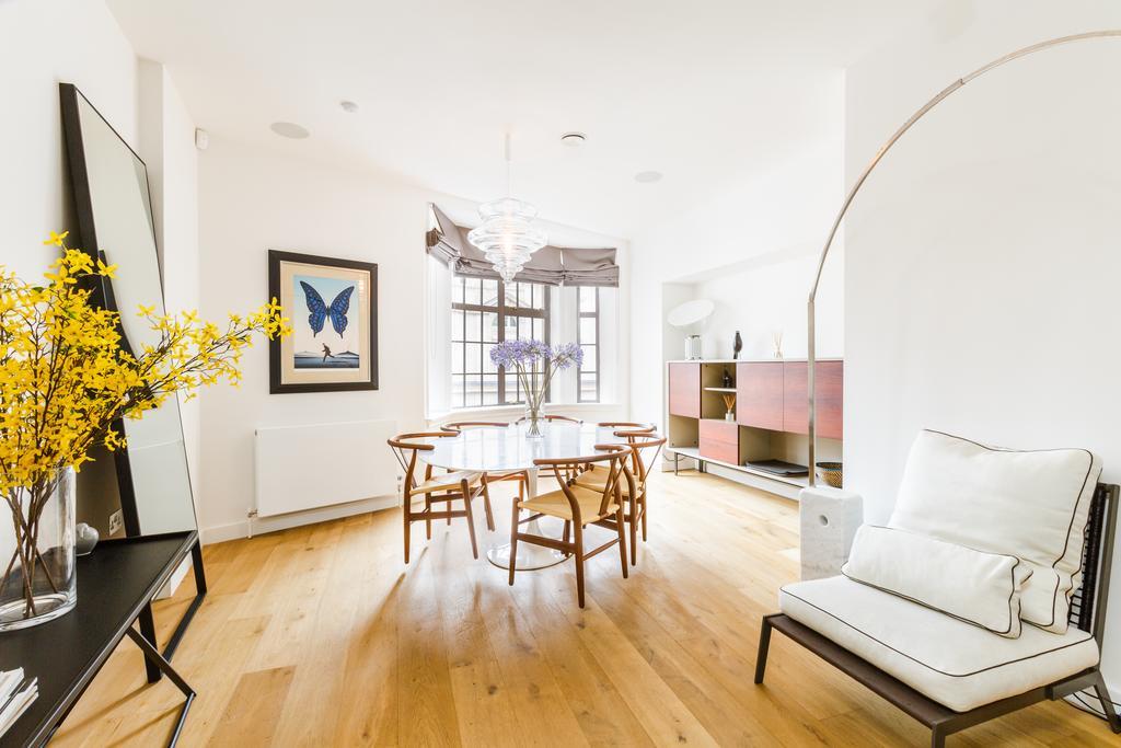 Cockspur Street, 3 Bedrooms Лондон Екстериор снимка
